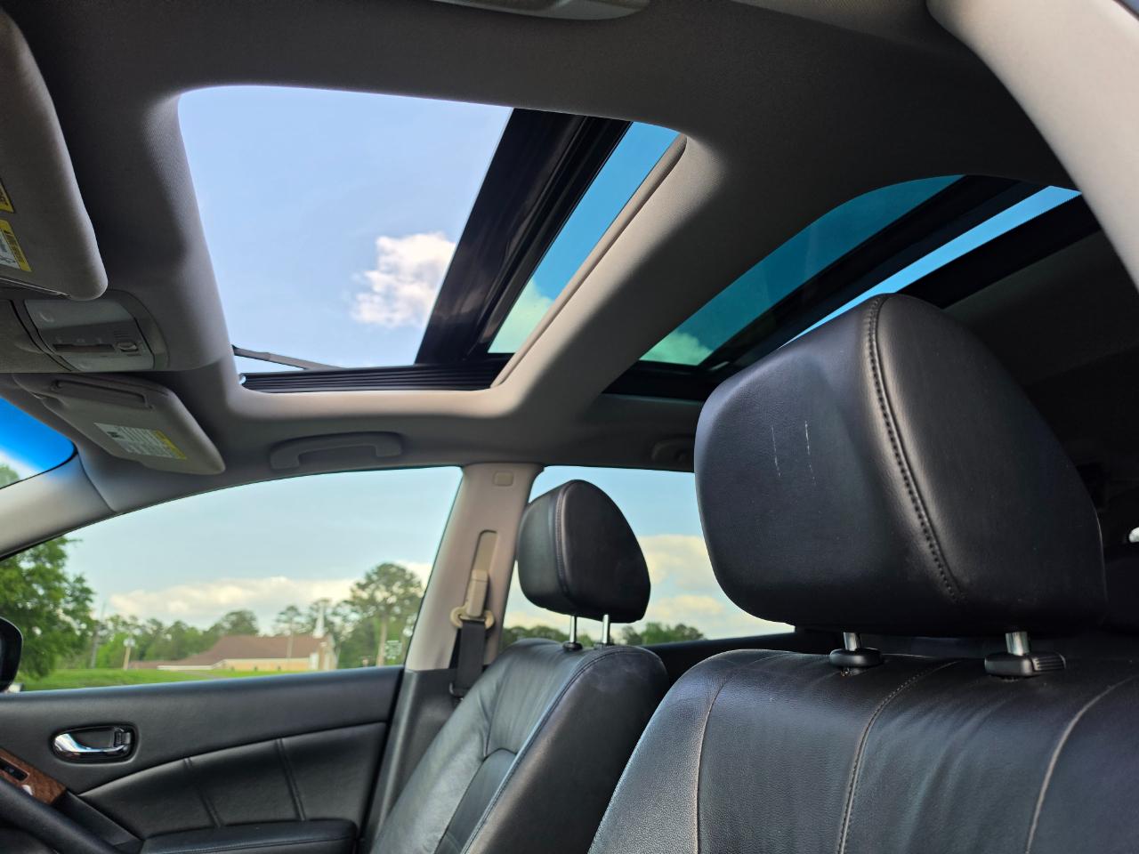 Nissan Murano Platinum FWD 2013