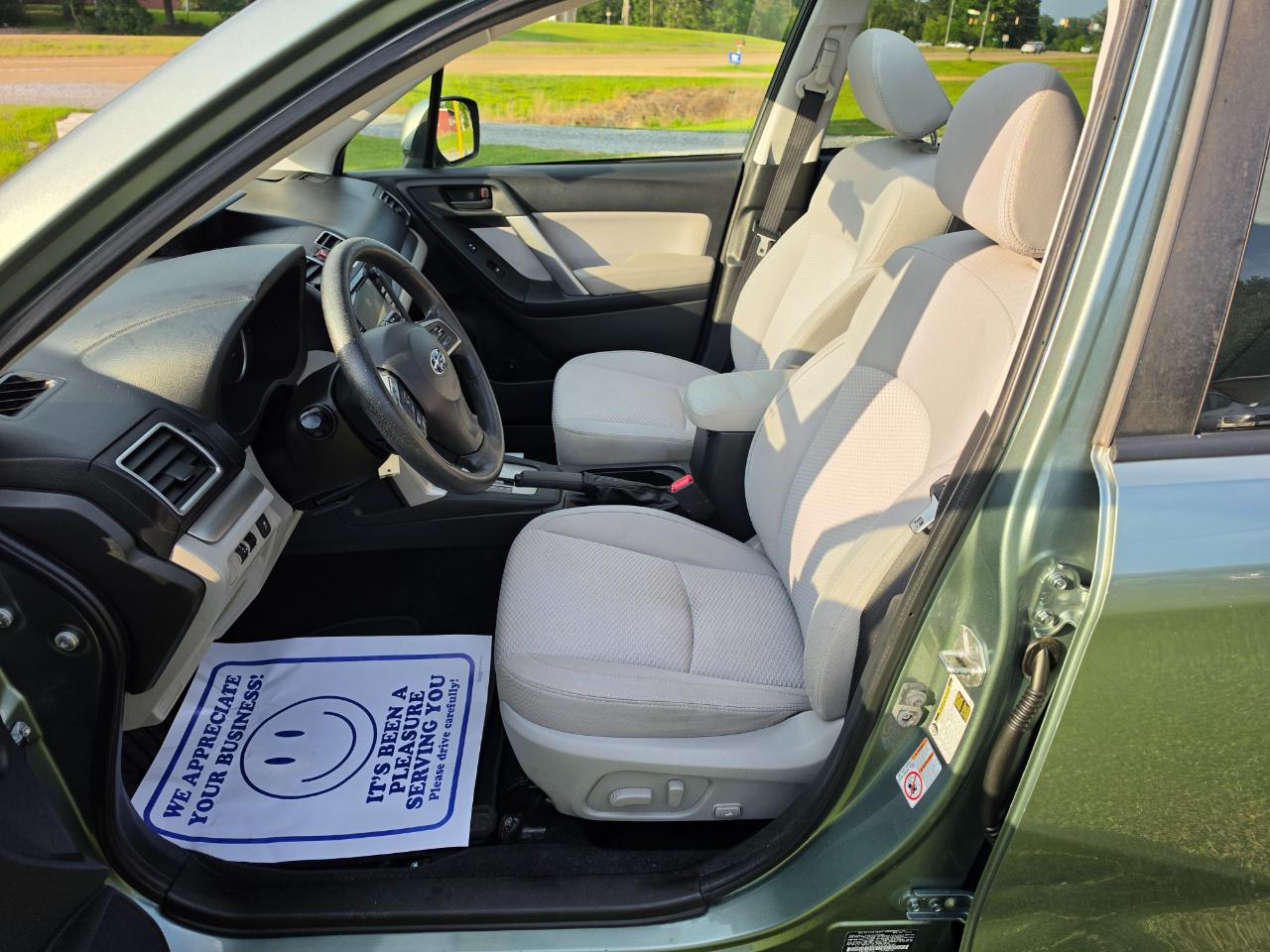 Subaru Forester 2.5i Premium PZEV CVT 2016