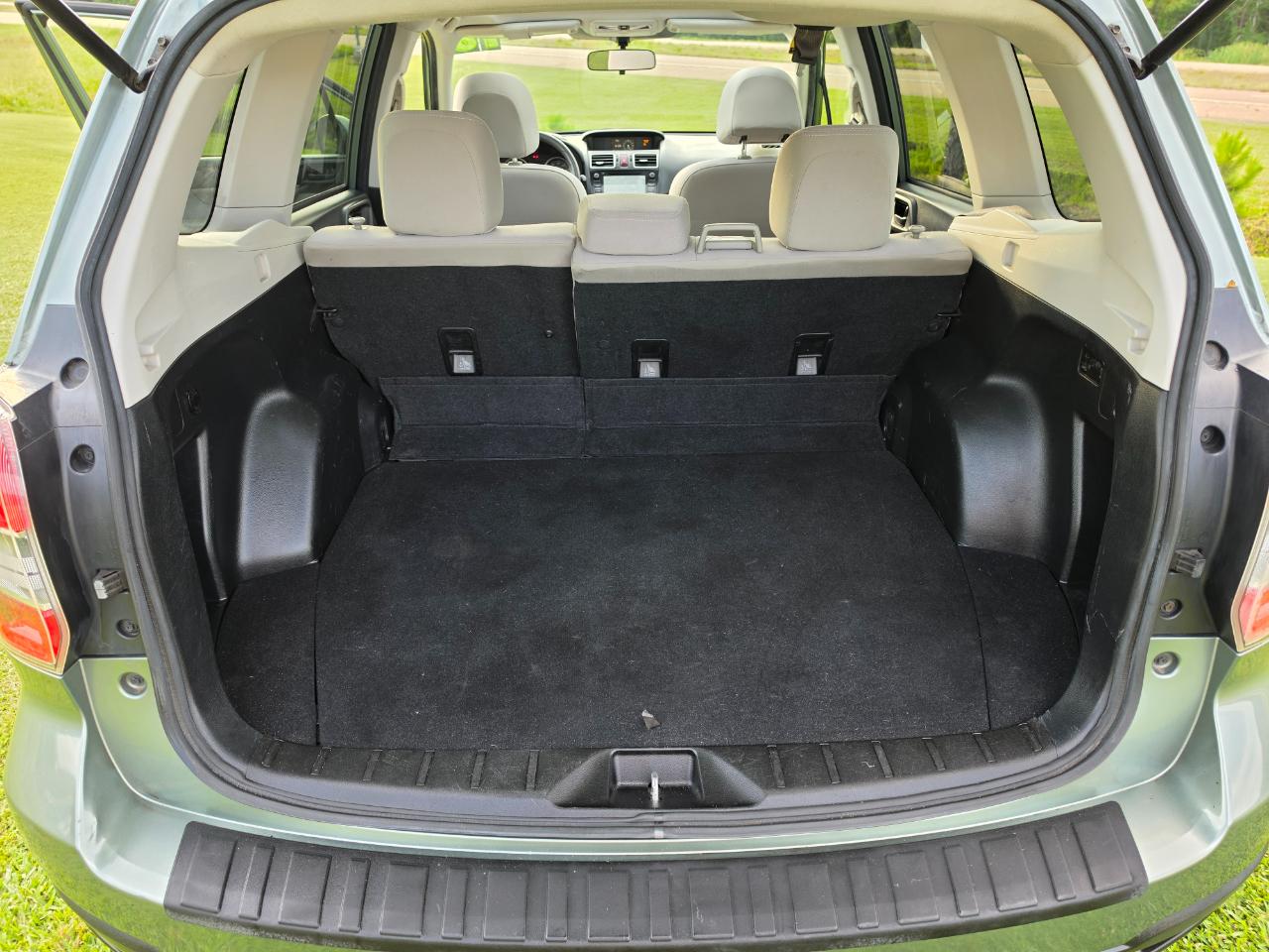 Subaru Forester 2.5i Premium PZEV CVT 2016
