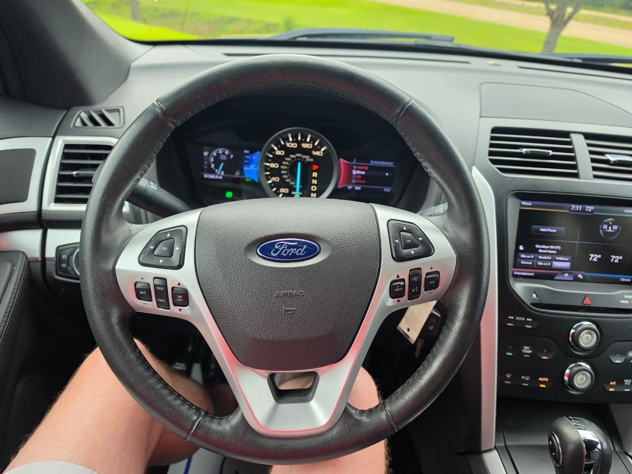 Ford Explorer XLT 4WD 2013