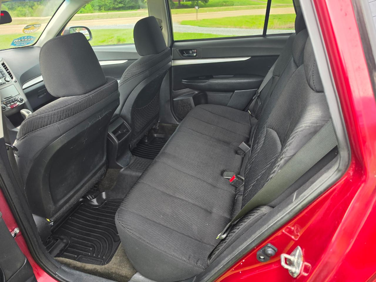 Subaru Outback 2.5i Premium 2012