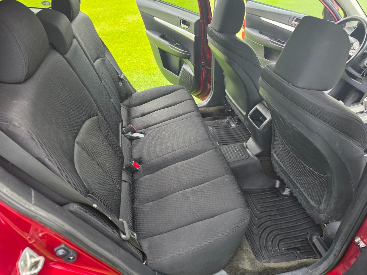 Subaru Outback 2.5i Premium 2012