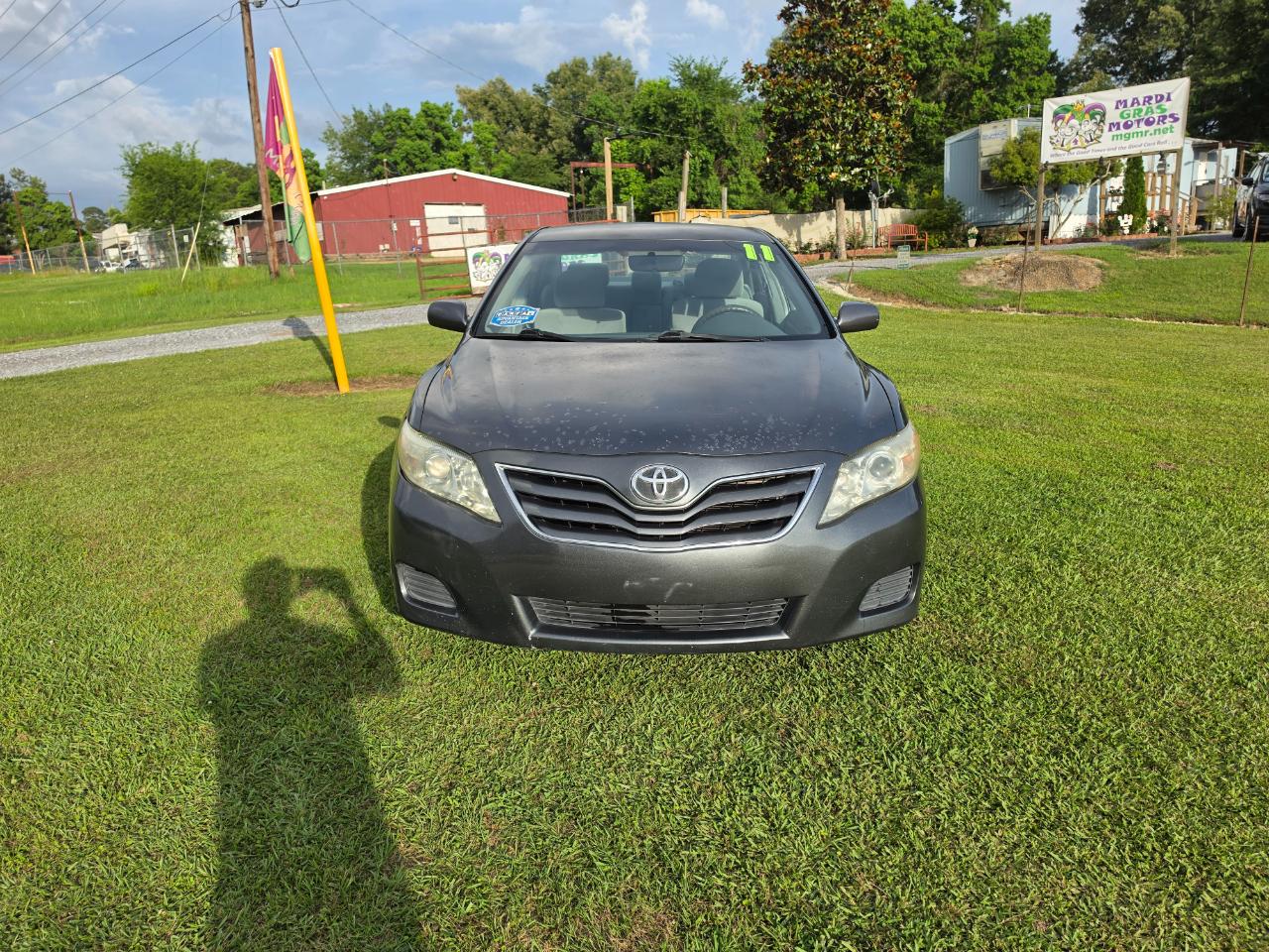 Toyota Camry Base 6-Spd AT 2011