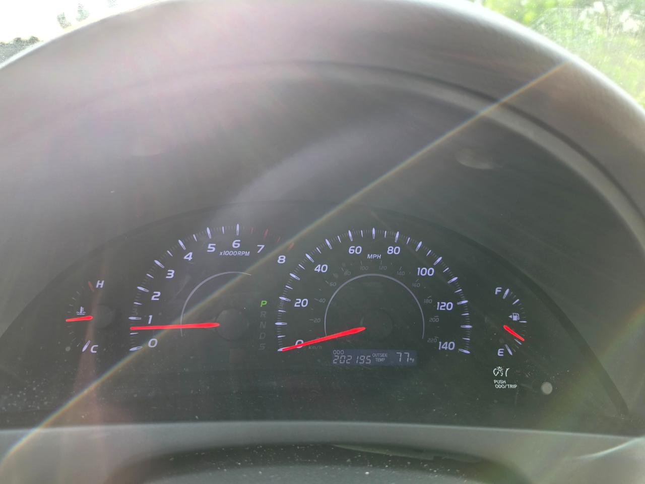 Toyota Camry Base 6-Spd AT 2011