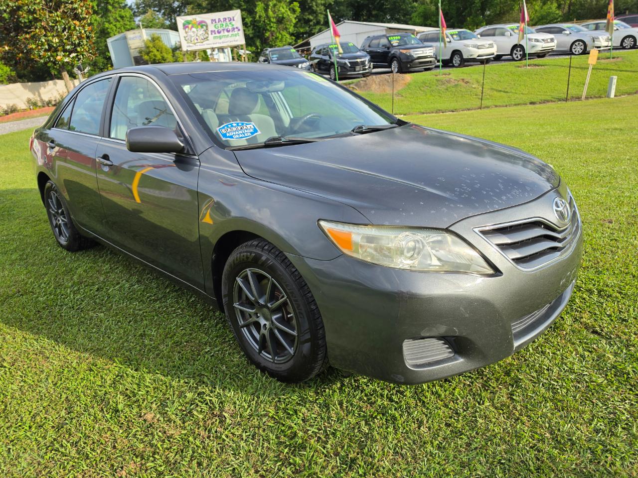 Toyota Camry Base 6-Spd AT 2011