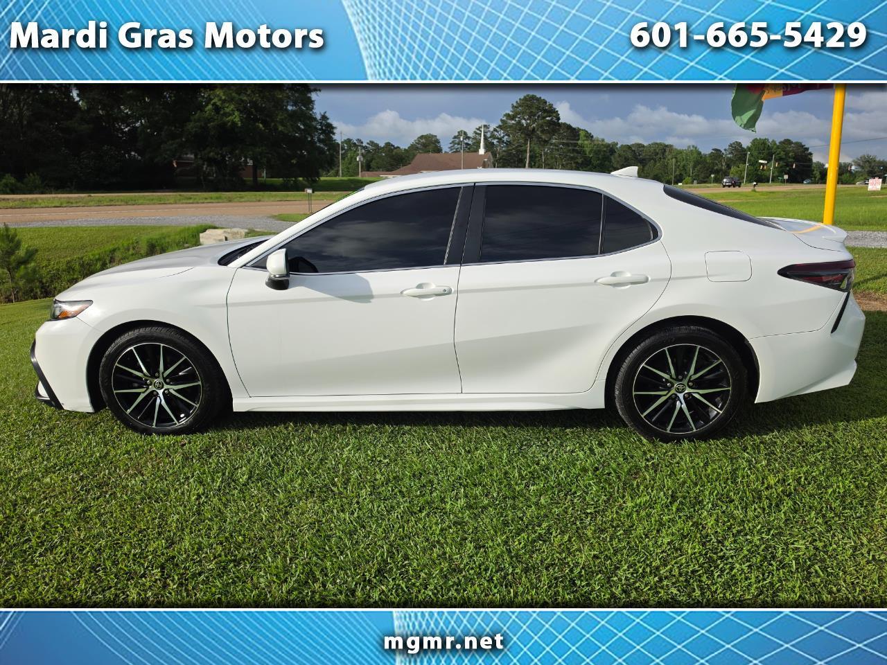 2021 Toyota Camry SE
