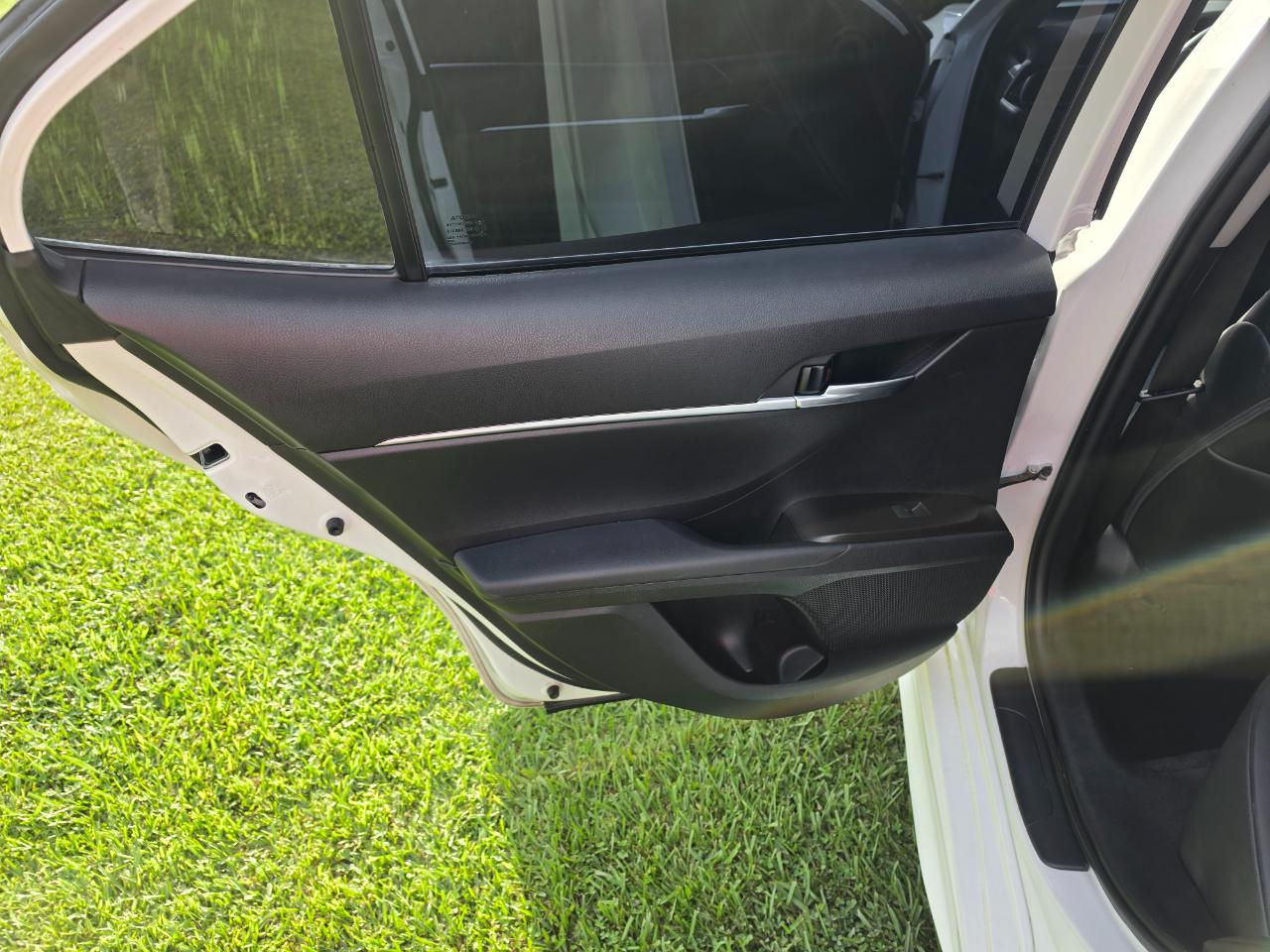 Toyota Camry SE 2021