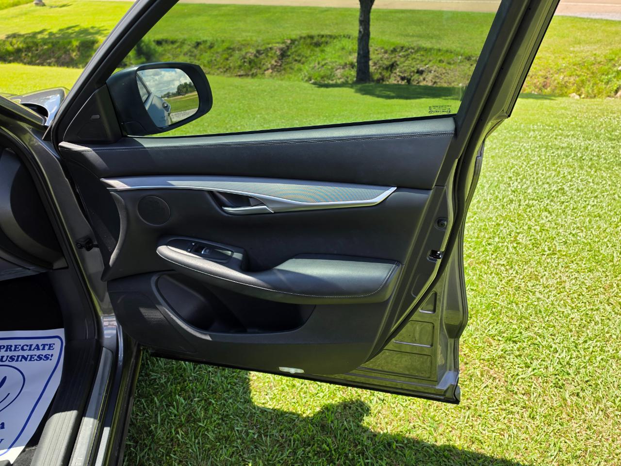 Infiniti QX50 LUXE 2022