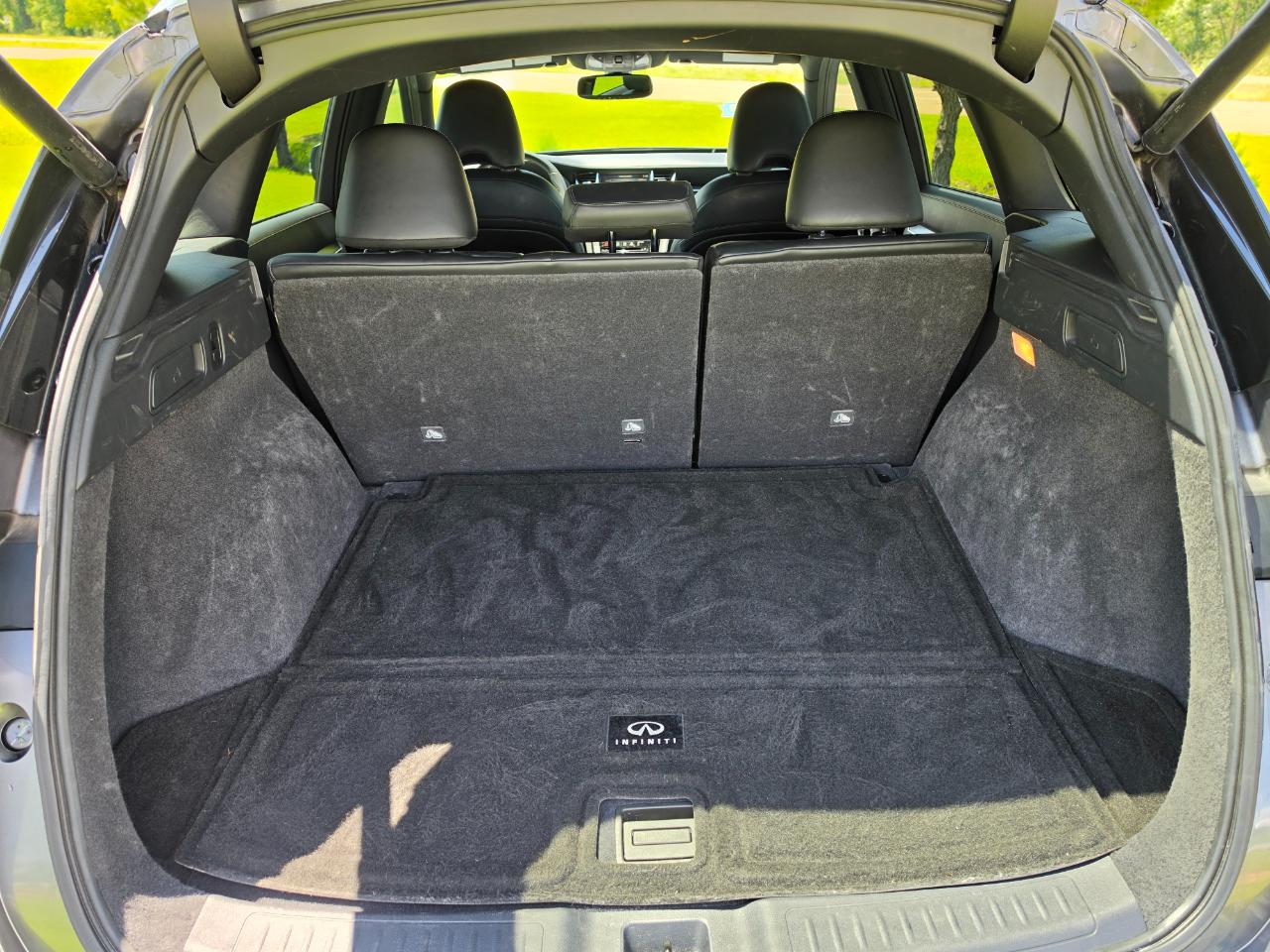 Infiniti QX50 LUXE 2022