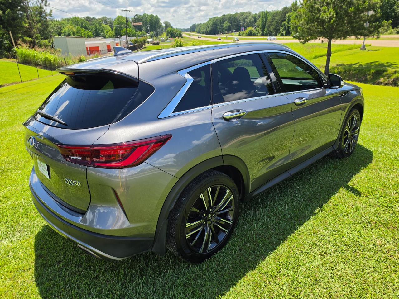 Infiniti QX50 LUXE 2022