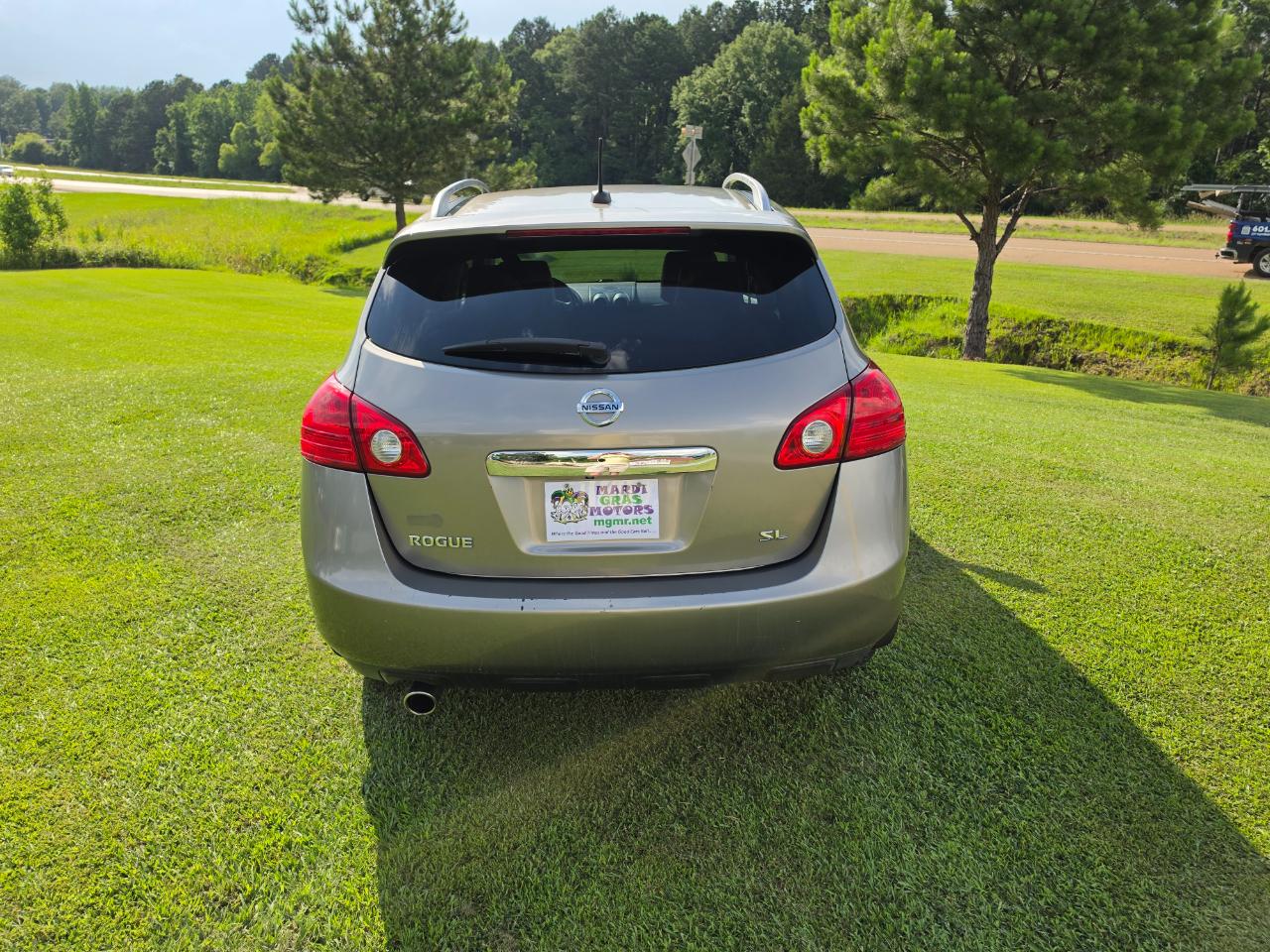 Nissan Rogue SL 2011