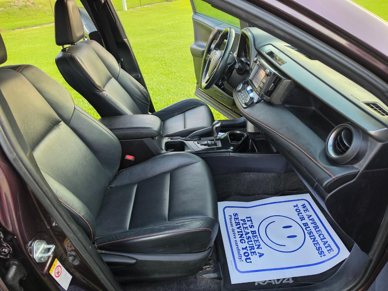 Toyota RAV4 SE 4WD 2016