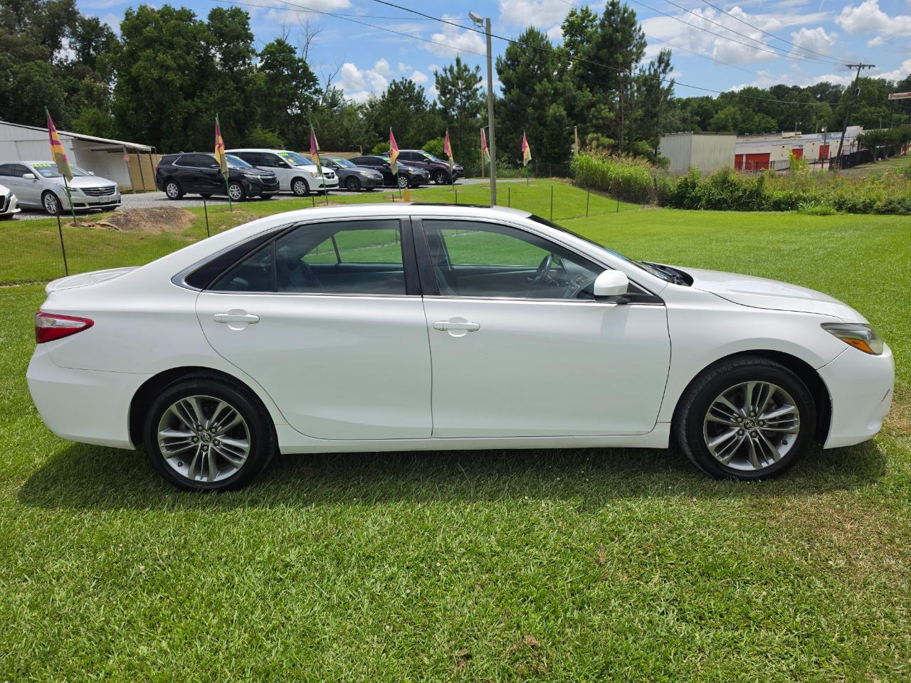 Toyota Camry SE 2015