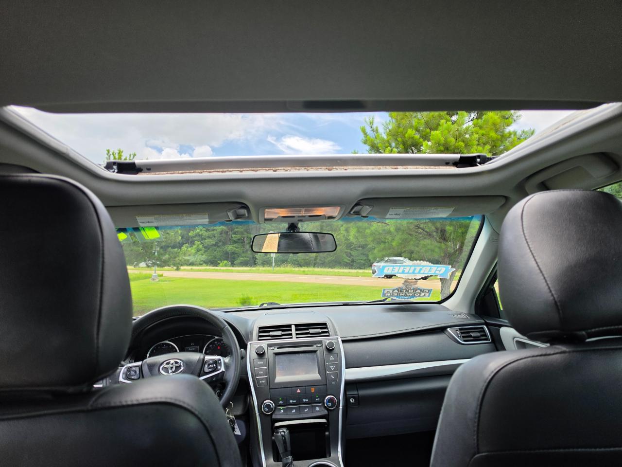 Toyota Camry SE 2015