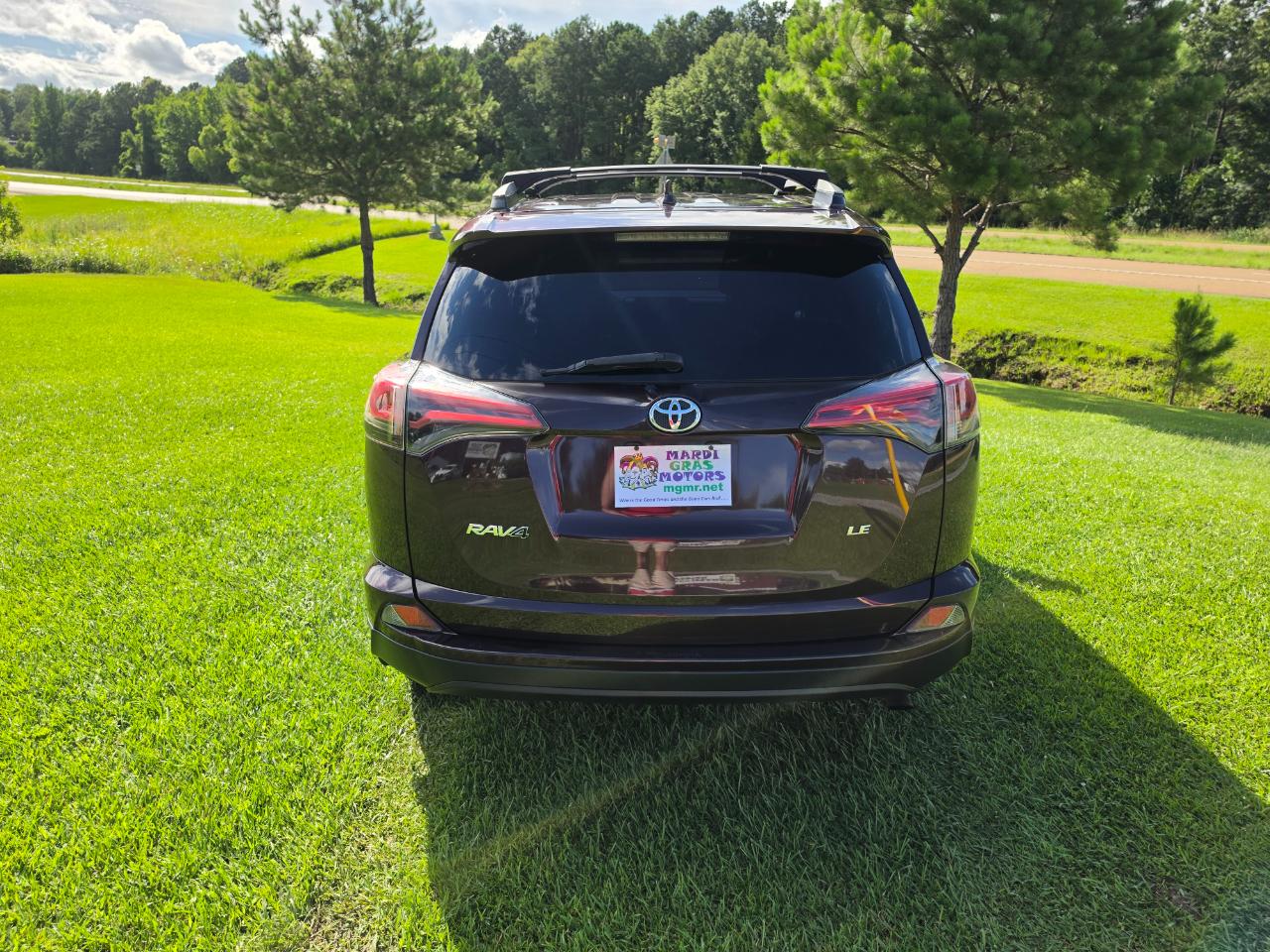 Toyota RAV4 LE FWD 2018