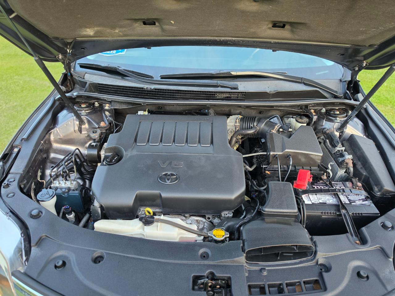 Toyota Avalon XLE Touring 4D Sedan 2013