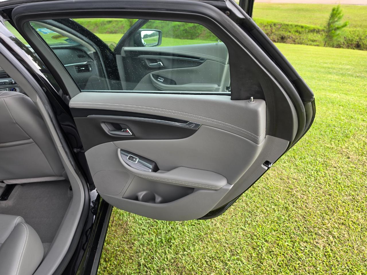 Chevrolet Impala LT 2019