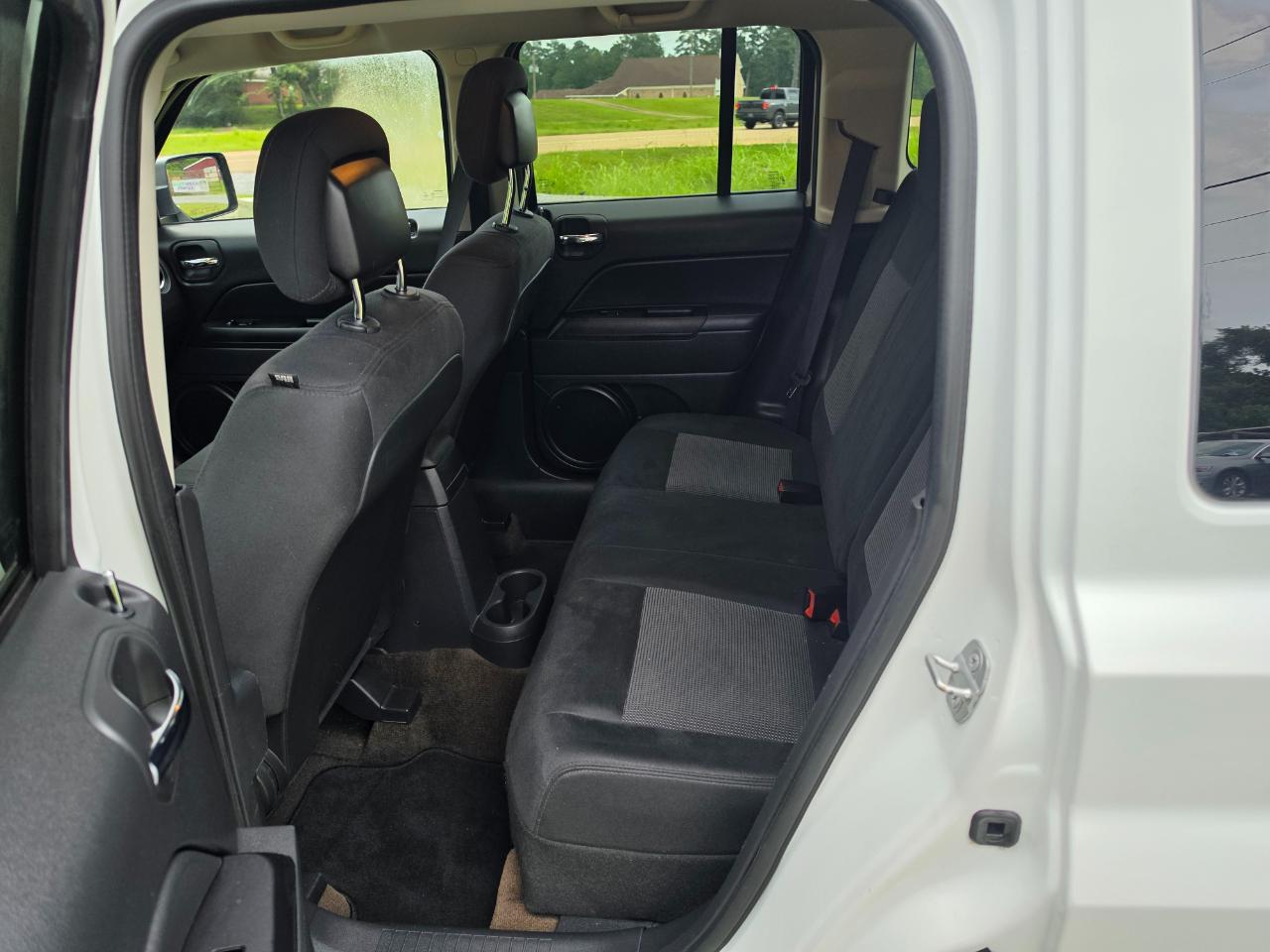 Jeep Patriot Sport 2WD 2014