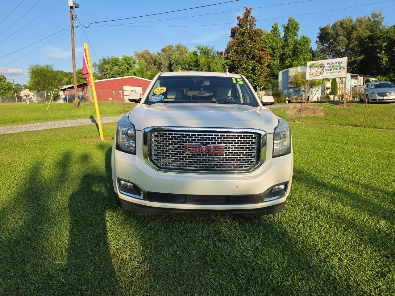 GMC Yukon Denali 4WD 2015