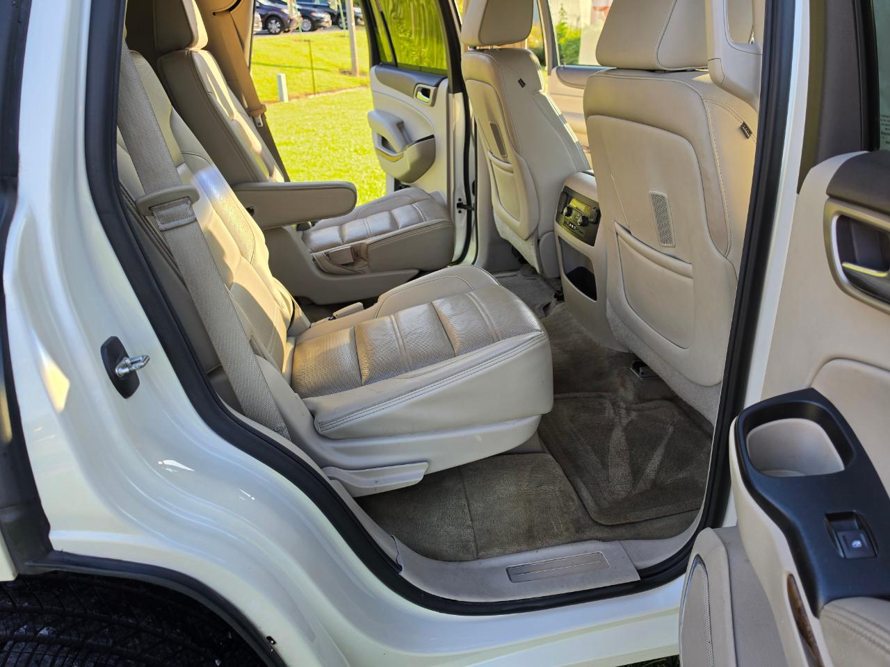 GMC Yukon Denali 4WD 2015