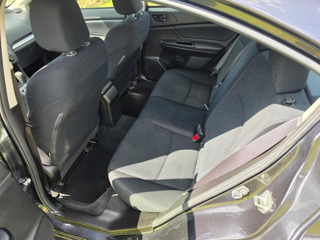Subaru Impreza Base 4-Door 2014