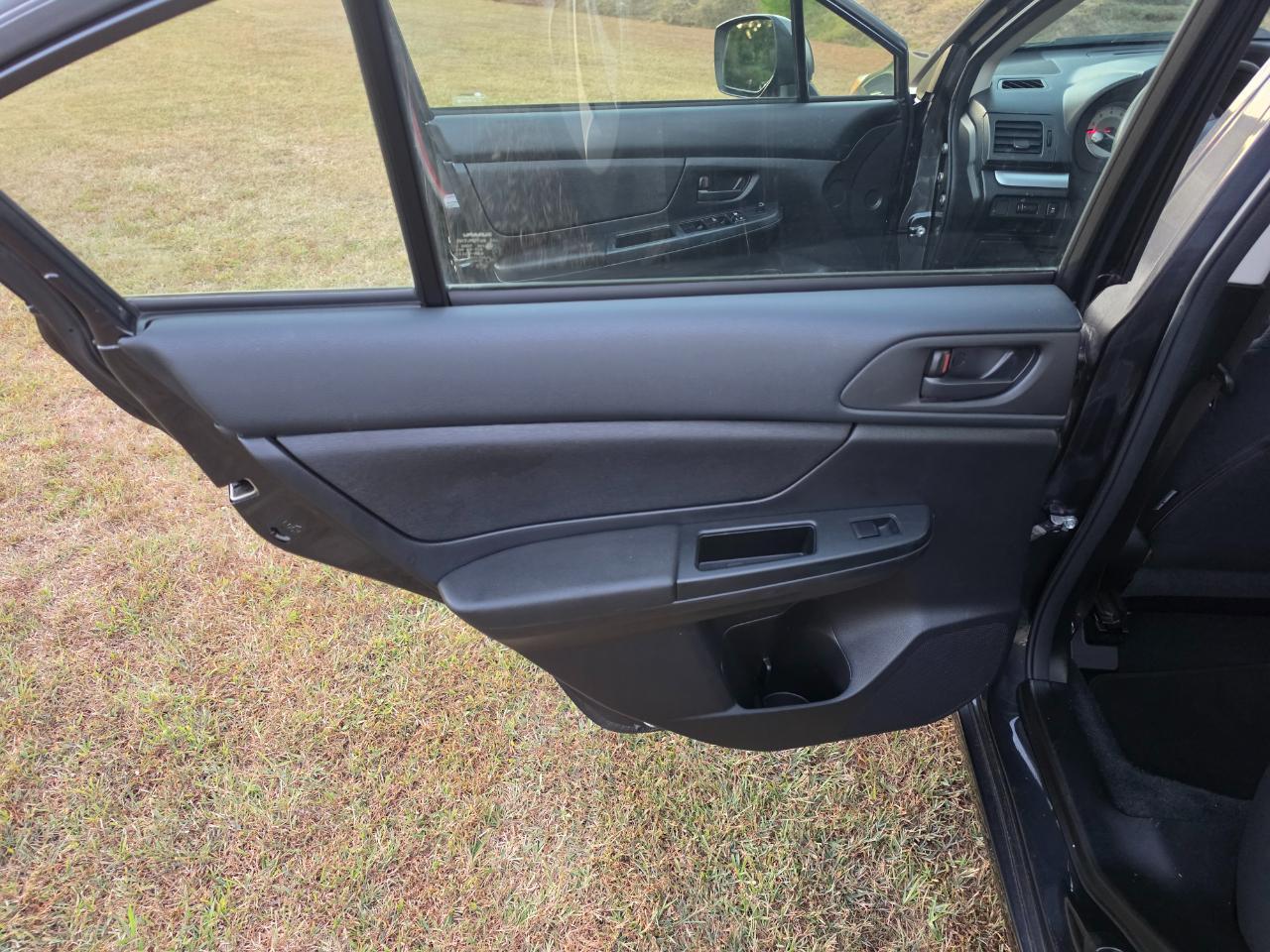 Subaru Impreza Base 4-Door 2014