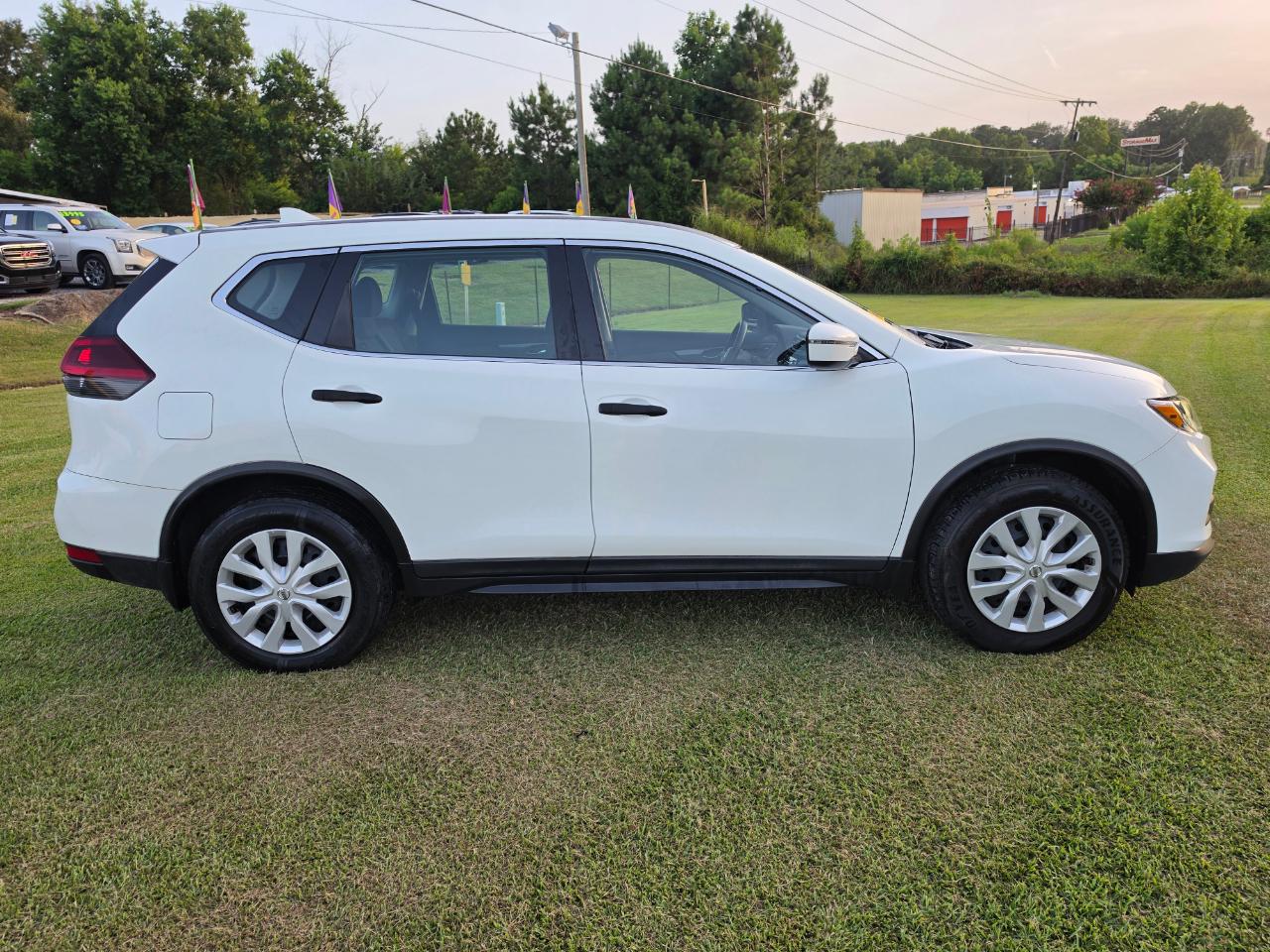 Nissan Rogue S 2WD 2018