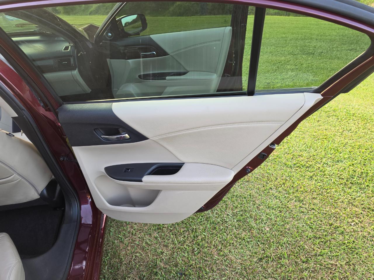Honda Accord EX-L Sedan CVT 2016