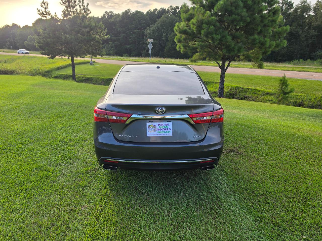 Toyota Avalon XLE Plus 2017