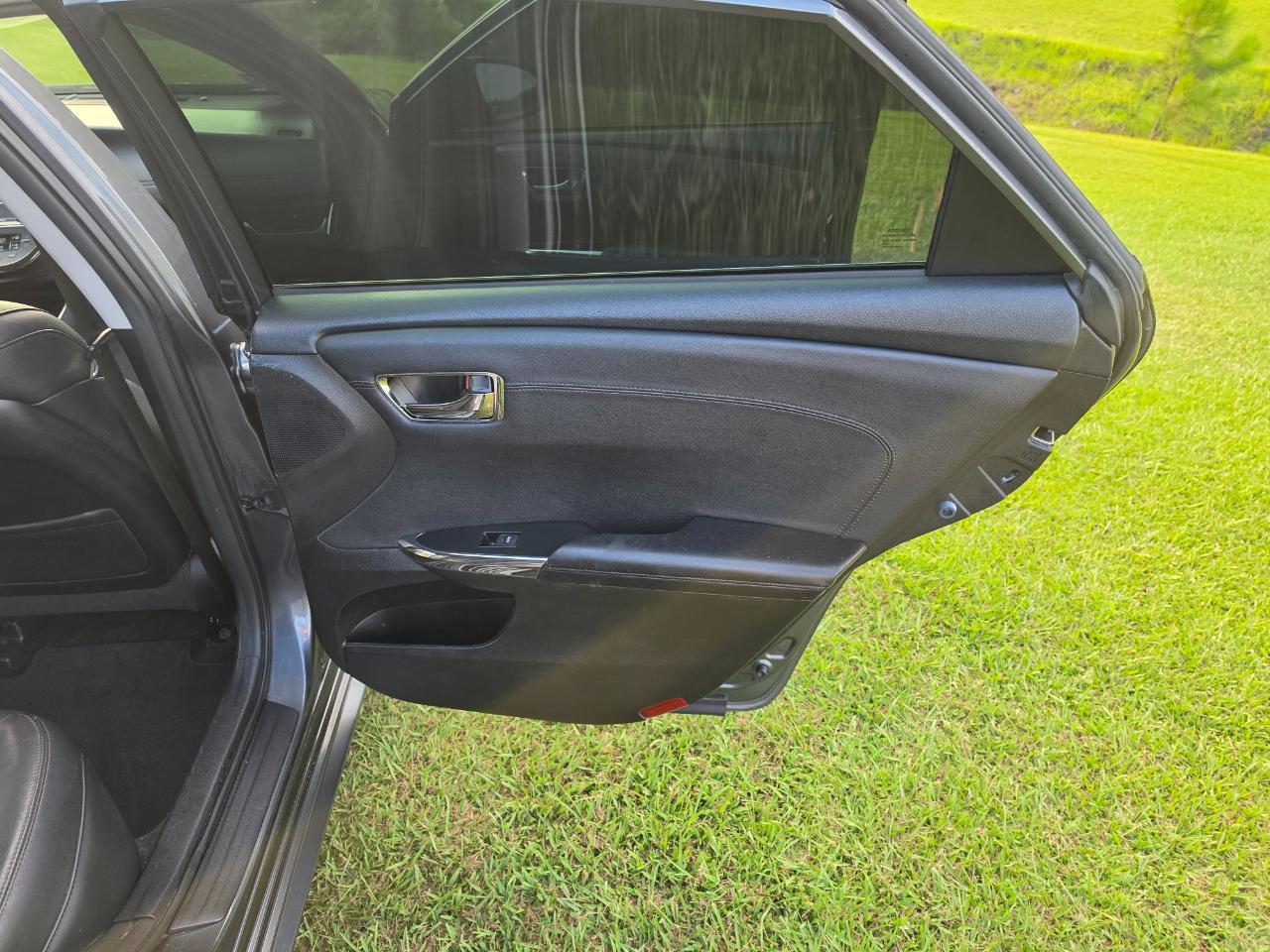 Toyota Avalon XLE Plus 2017