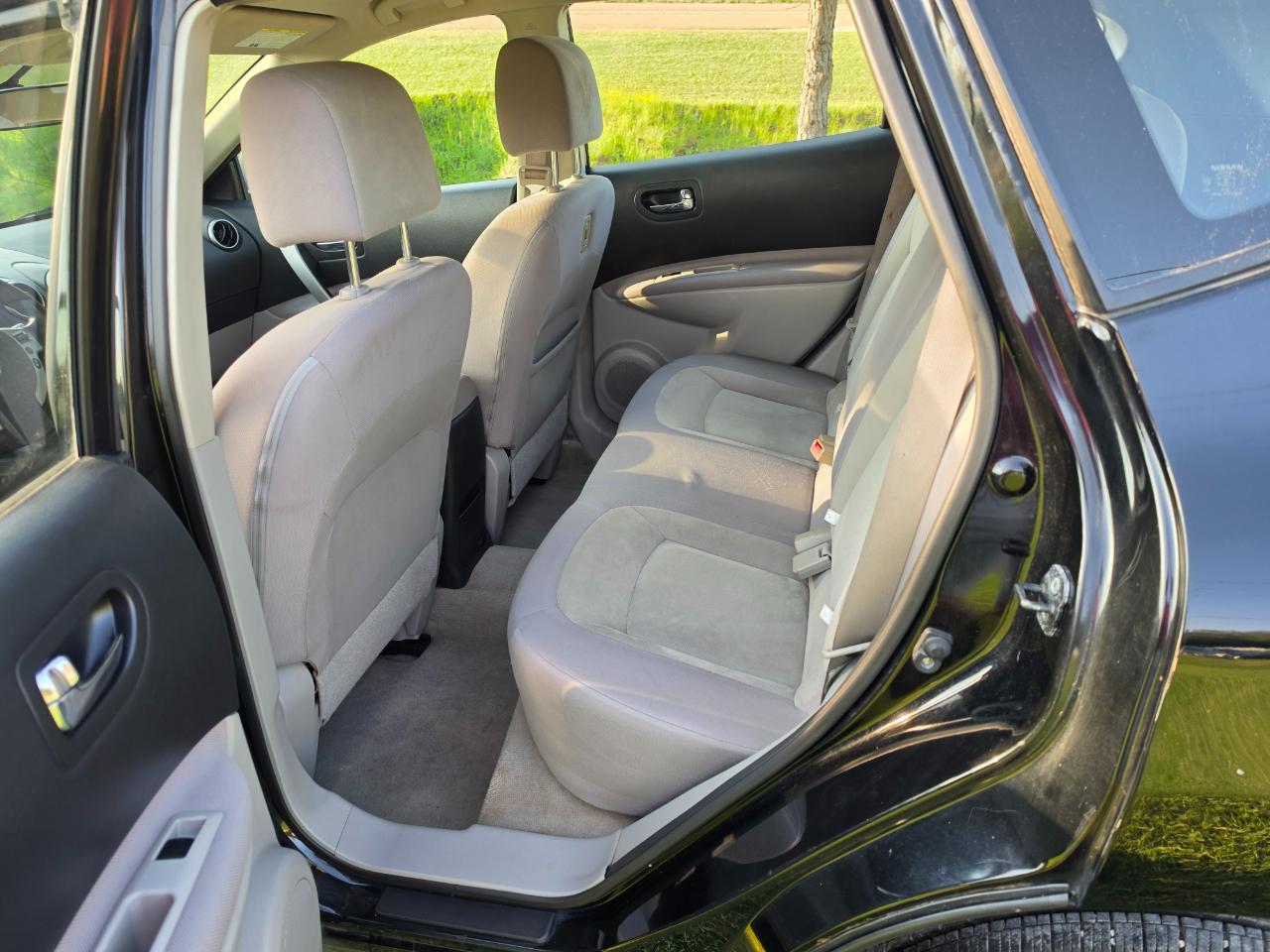 Nissan Rogue S AWD 2009