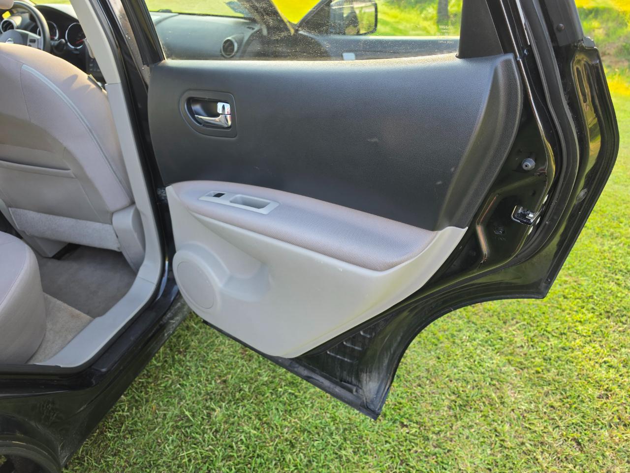 Nissan Rogue S AWD 2009