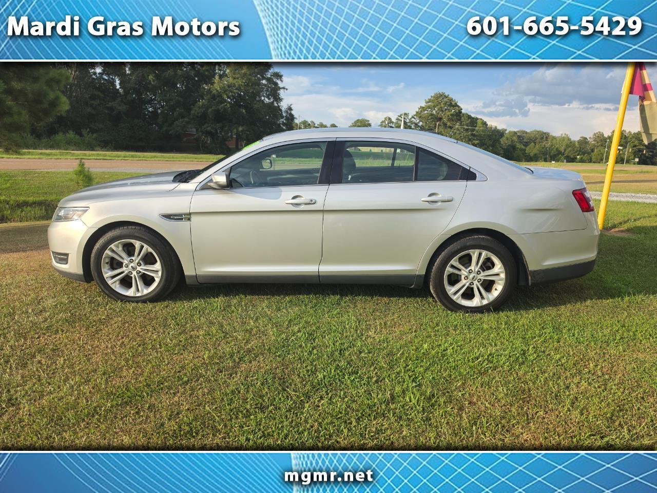 Ford Taurus SEL FWD 2018