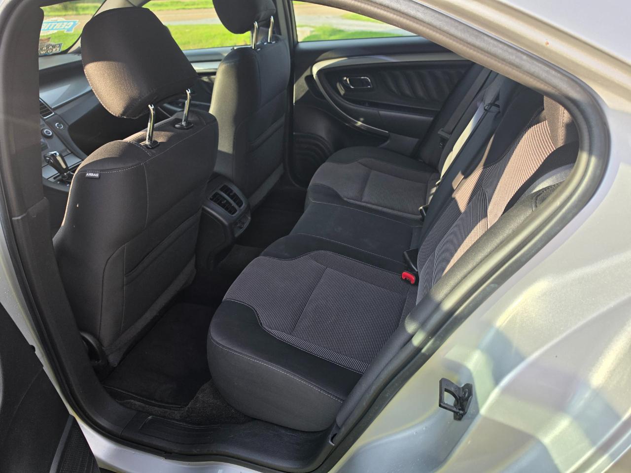 Ford Taurus SEL FWD 2018