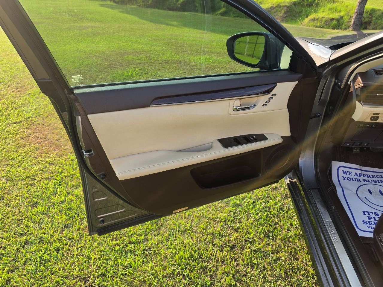 Lexus ES 350 Sedan 2017