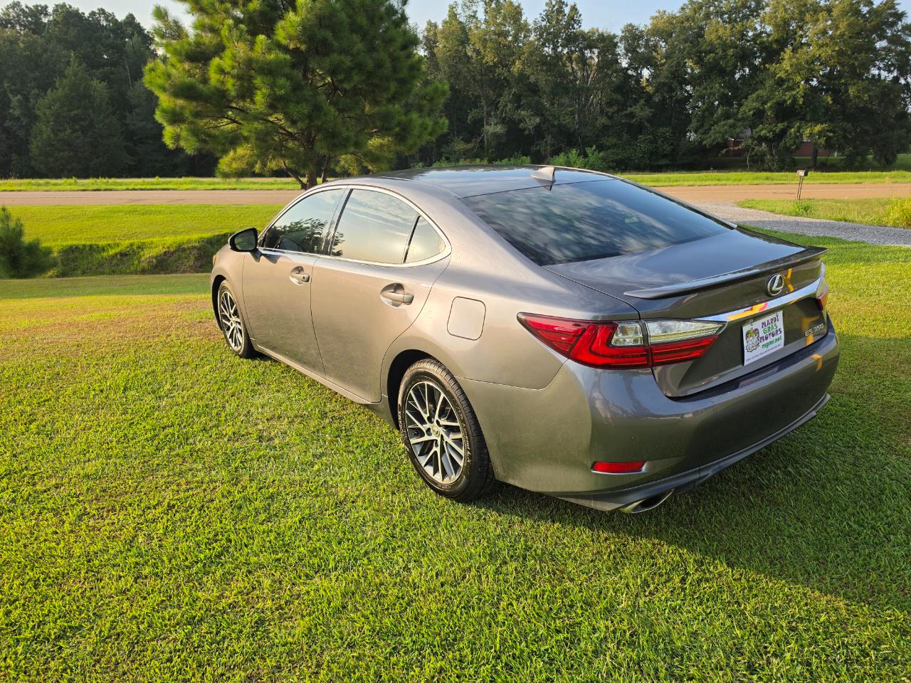 Lexus ES 350 Sedan 2017