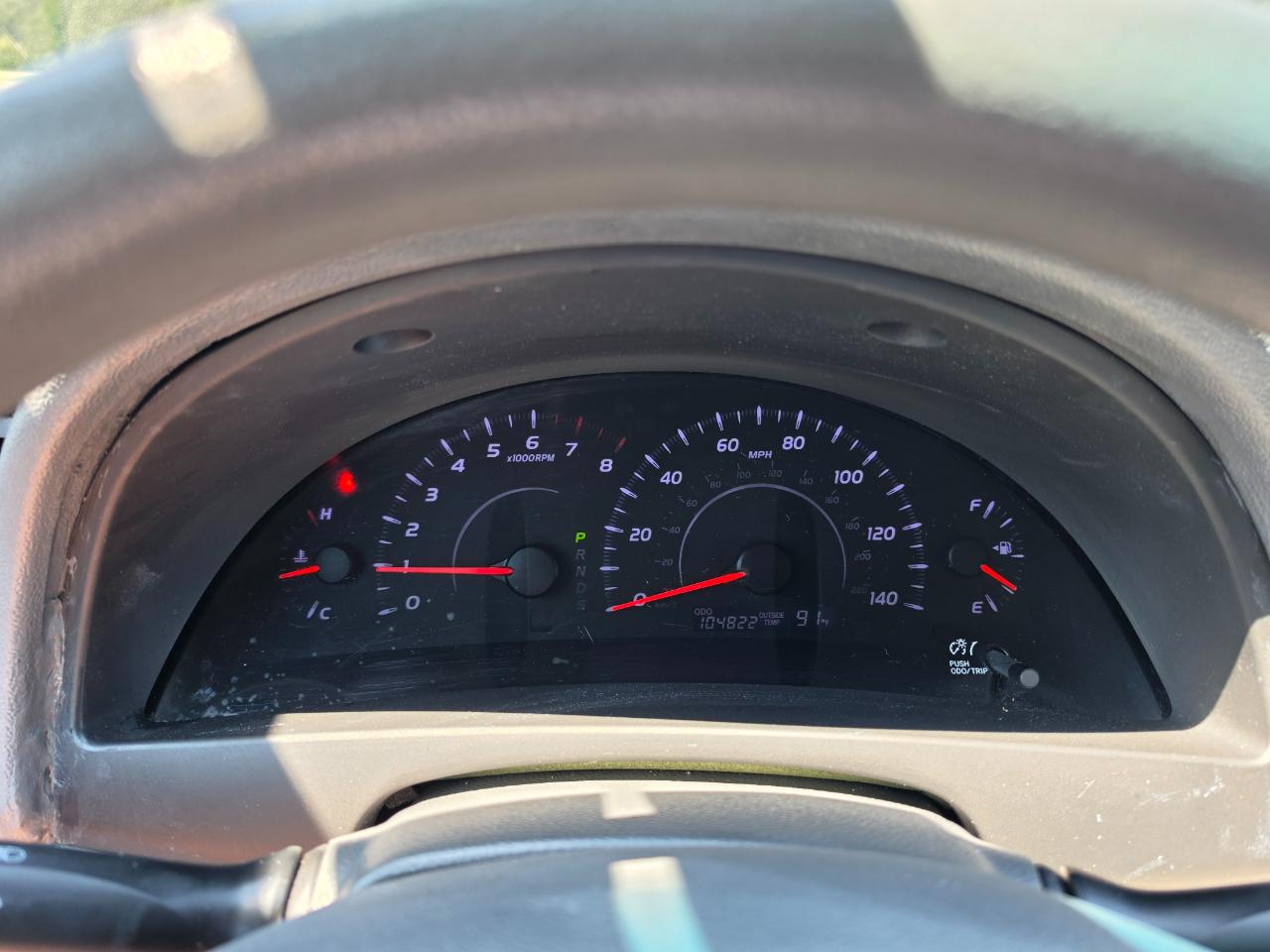 Toyota Camry Base 6-Spd AT 2011