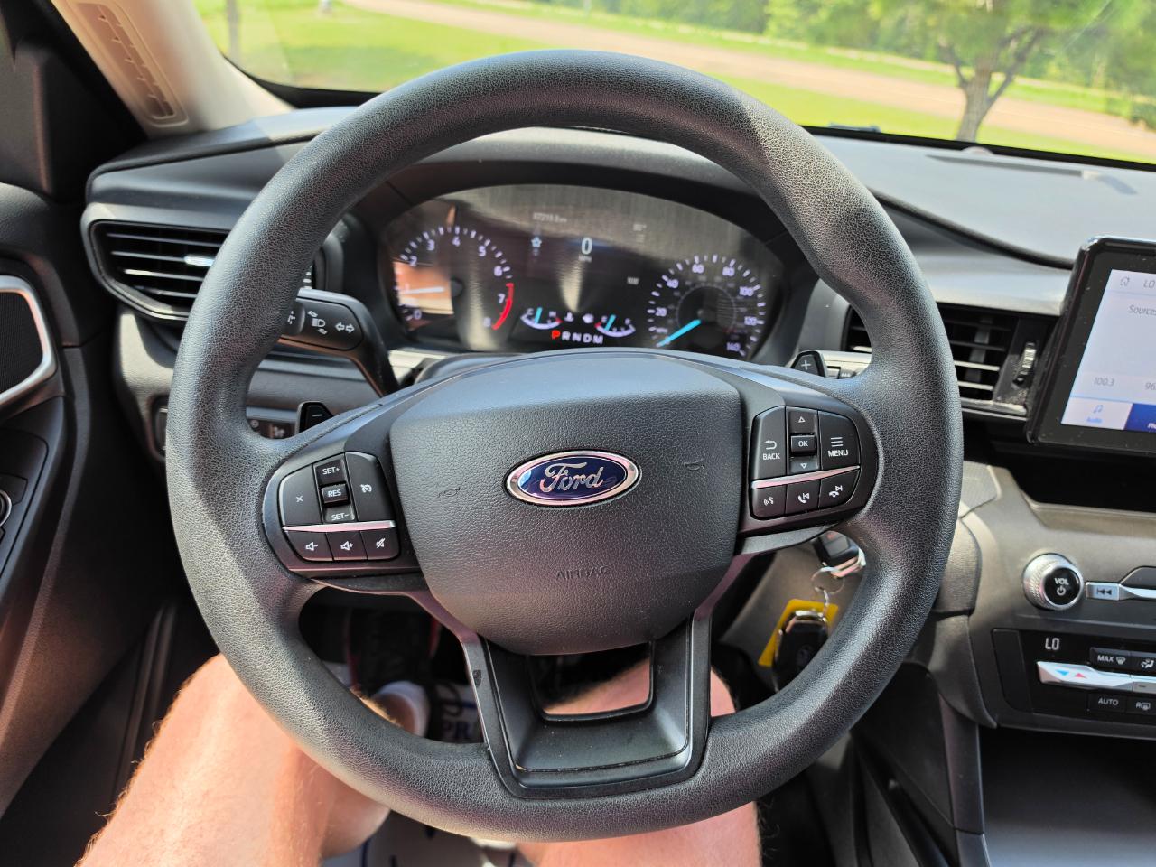 Ford Explorer Base AWD 2020