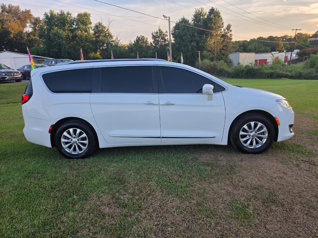 Chrysler Pacifica Touring-L Plus 2018