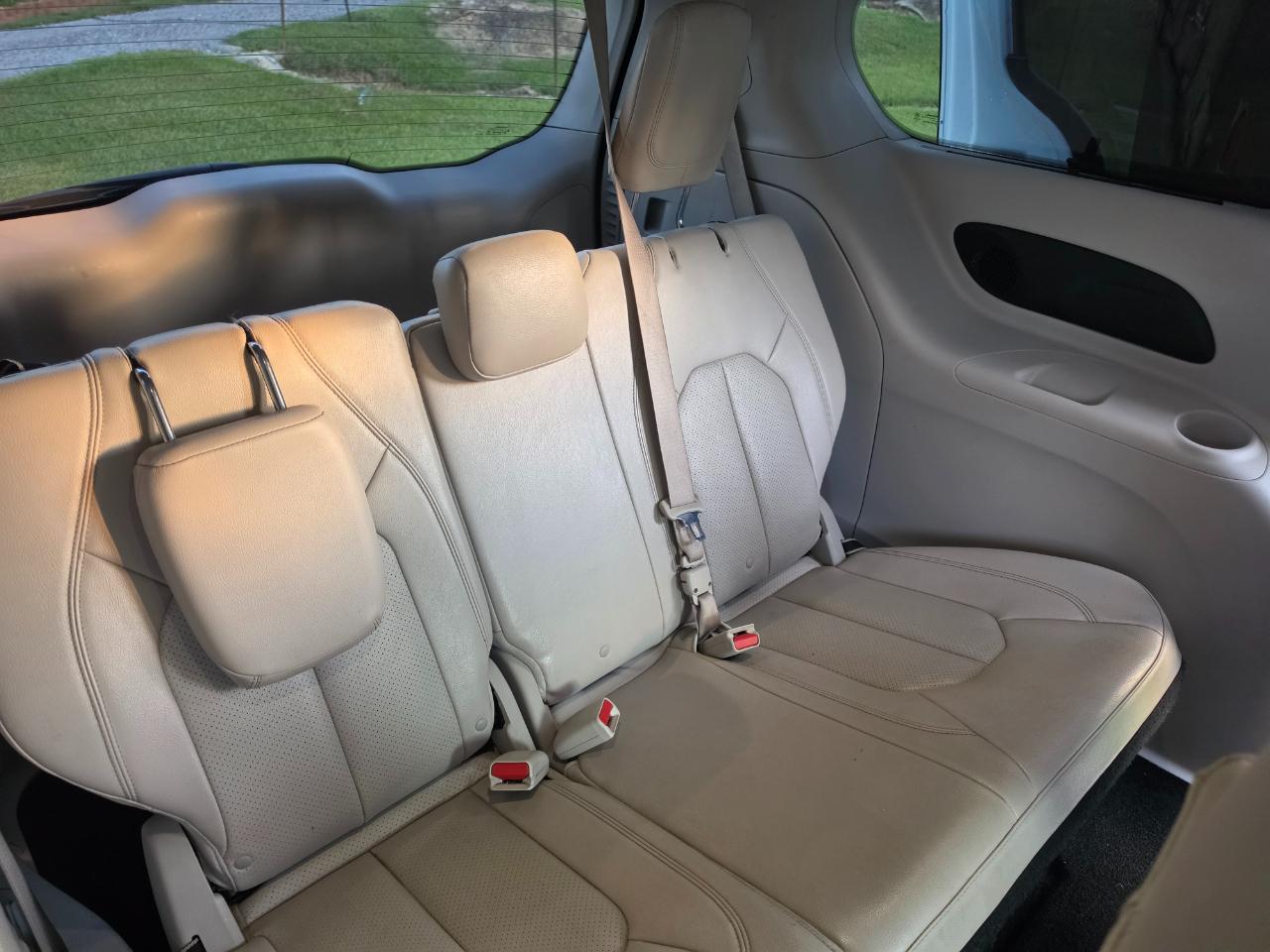 Chrysler Pacifica Touring-L Plus 2018