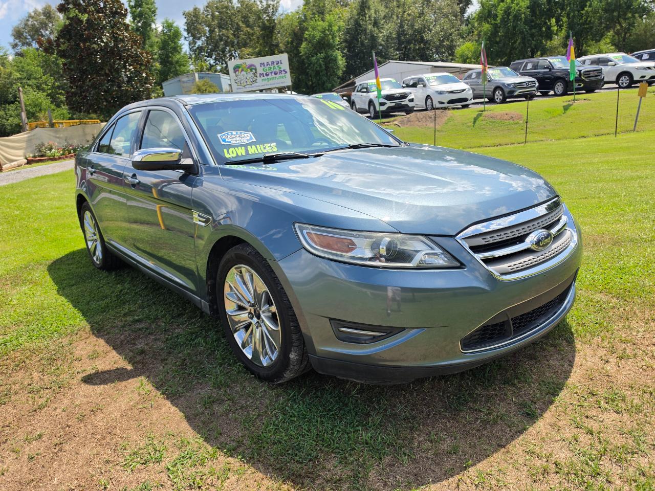 Ford Taurus Limited FWD 2010