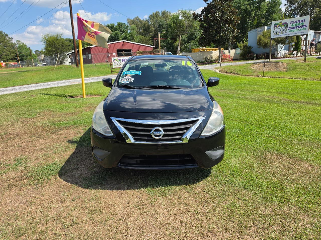 Nissan Versa 1.6 S 5M 2016