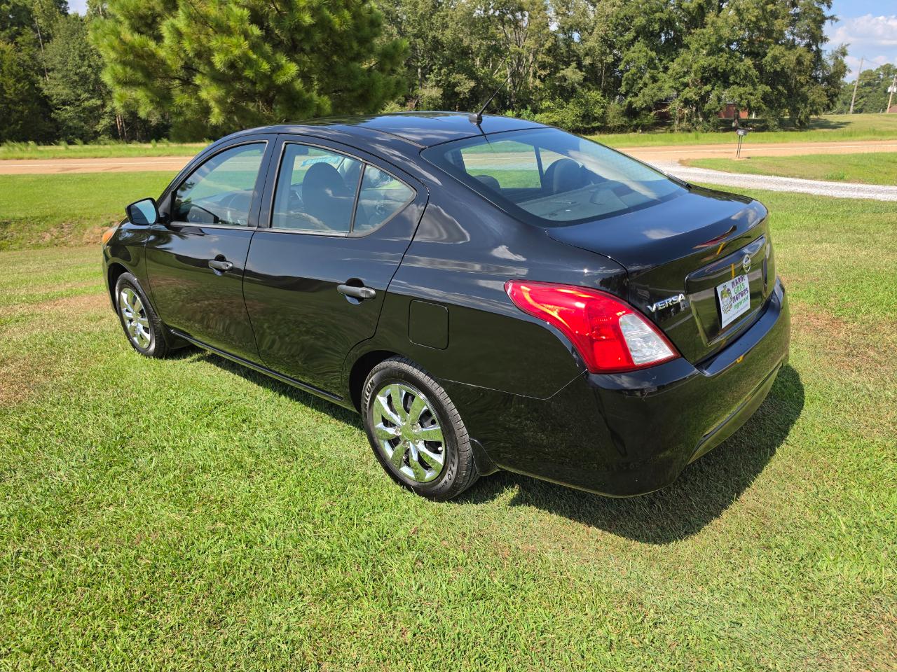 Nissan Versa 1.6 S 5M 2016