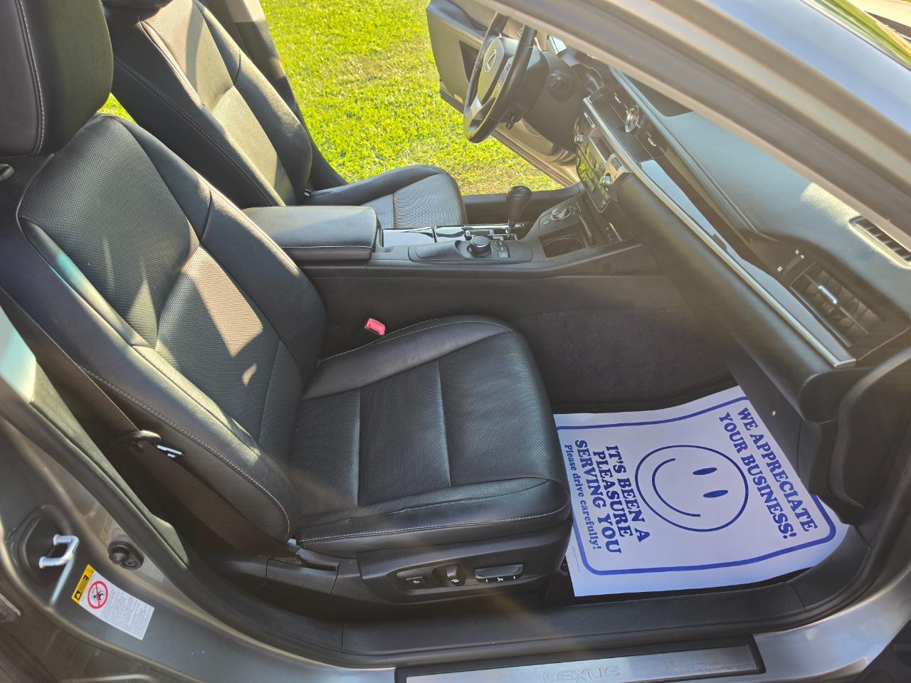 Lexus ES 350 Sedan 2015
