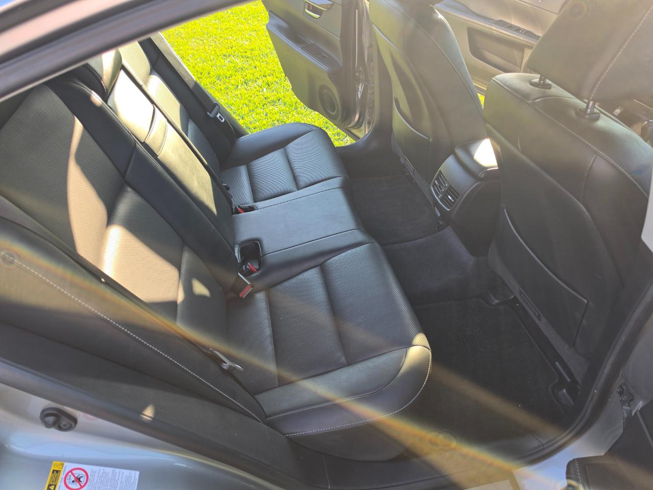 Lexus ES 350 Sedan 2015