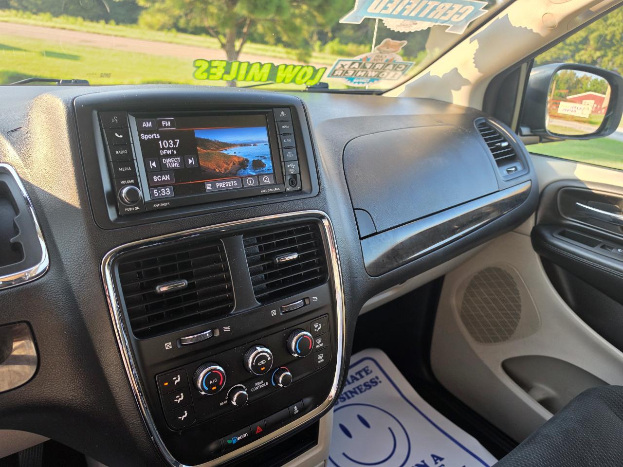 Dodge Grand Caravan SE 2019