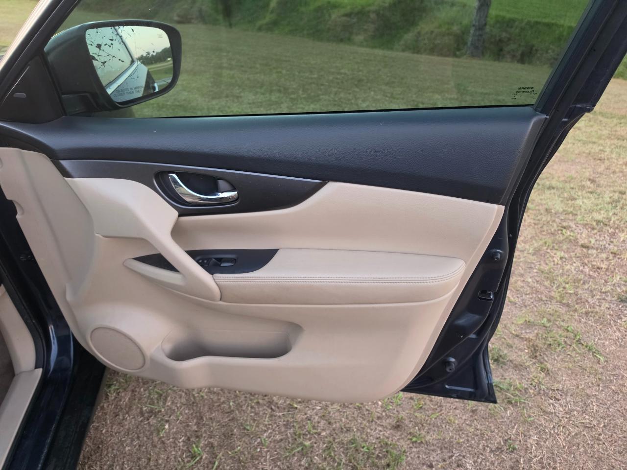 Nissan Rogue S 2WD 2015