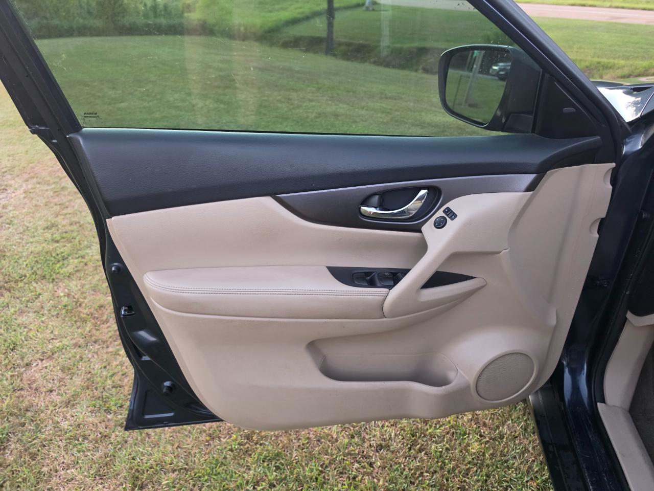 Nissan Rogue S 2WD 2015