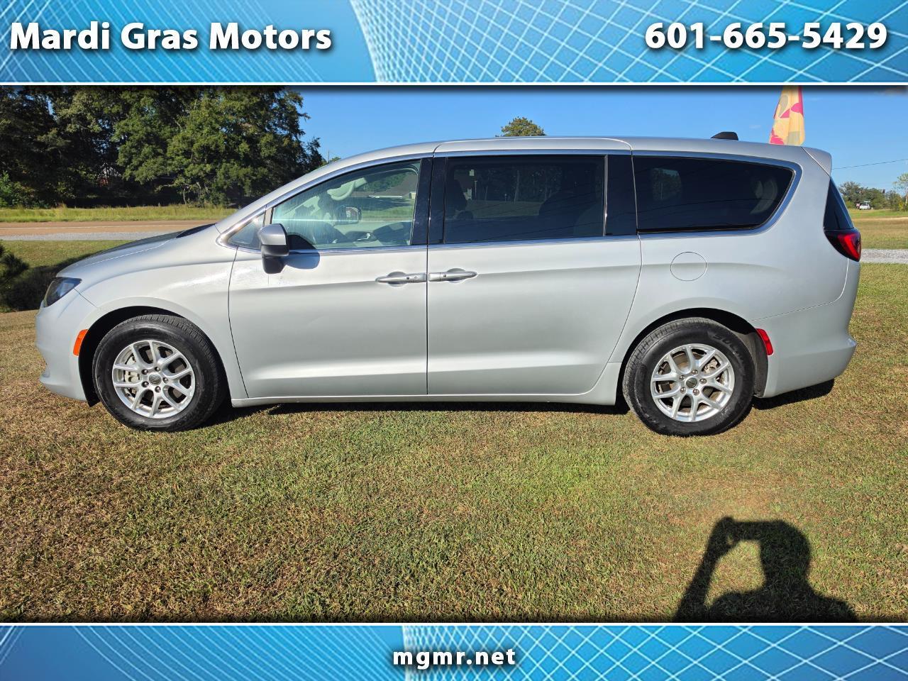Chrysler Voyager LX 2023