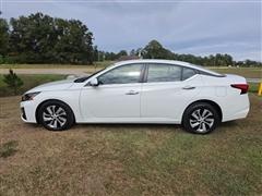 2023 Nissan Altima 